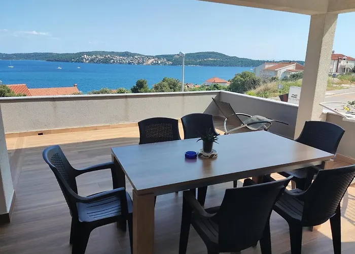 Sanja I Villa